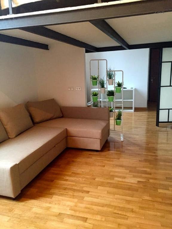 V12 Design Apartments Μιλάνο Δωμάτιο φωτογραφία