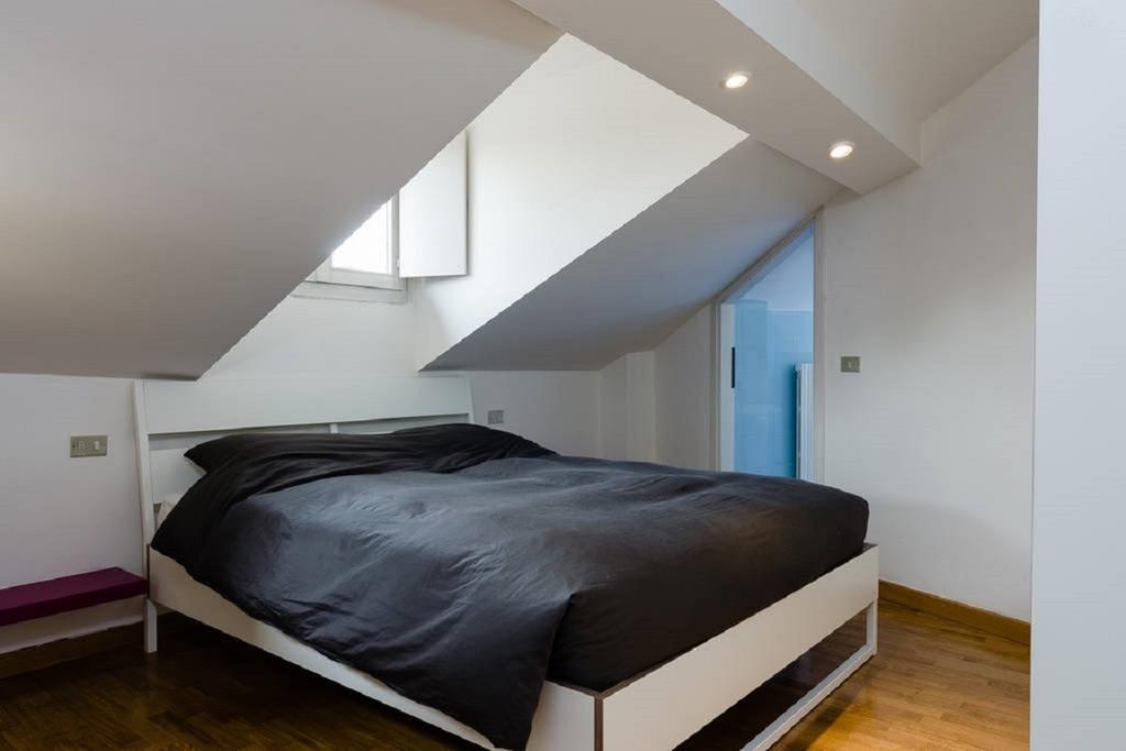 V12 Design Apartments Μιλάνο Δωμάτιο φωτογραφία